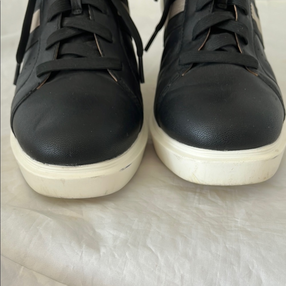 Paolo Black and White Wedge Sneakers - Picture 15 of 15